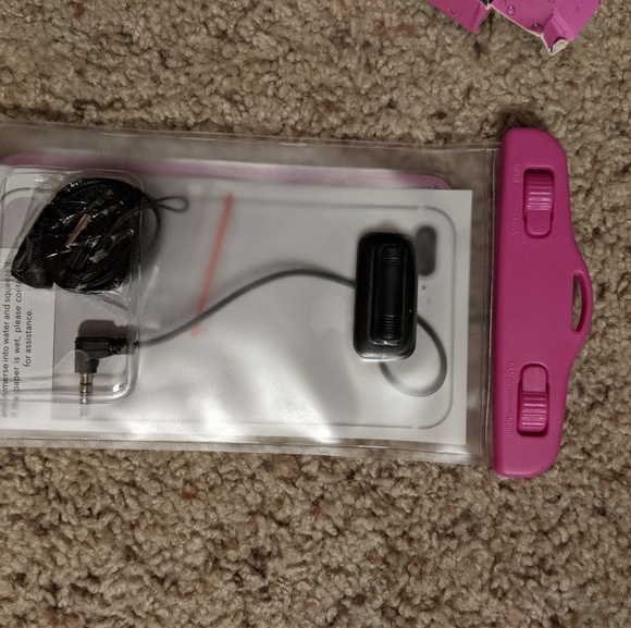 Waterproof Phone Case - Picture 2 of 4